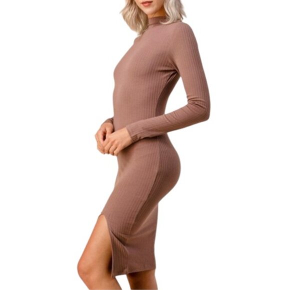 Banana Republic camel tan long sleeve slit midi sweater dress size M - Picture 1 of 8